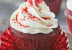 buzzsitemr-Red-Velvet-Cupcakes.