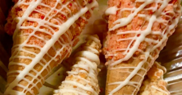 buzzsitemr-STRAWBERRY-CRUNCH-CONES.