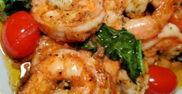 bueesitemr-Sauteed-shrimps-with-spinach.